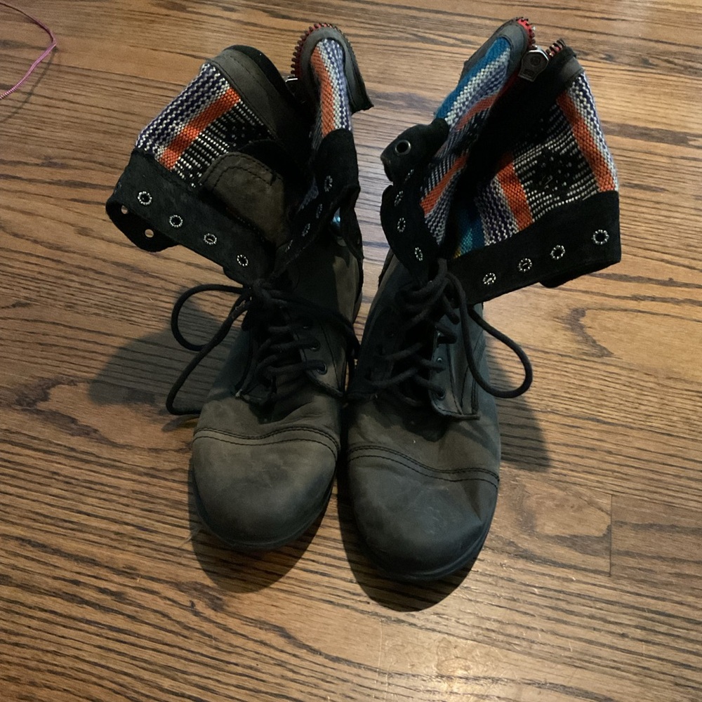 Steve Madden Black Boots with Vibrant Knit Accents